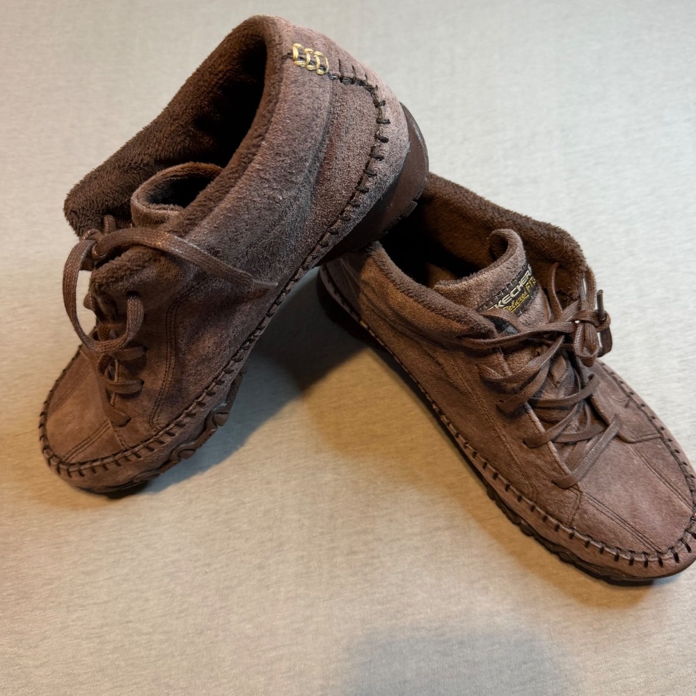 Skechers Relaxed Fit Memory Foam Suede‎ moccasins Brown Womens 8 49013